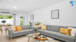 8 on Clarence, Moss Vale
